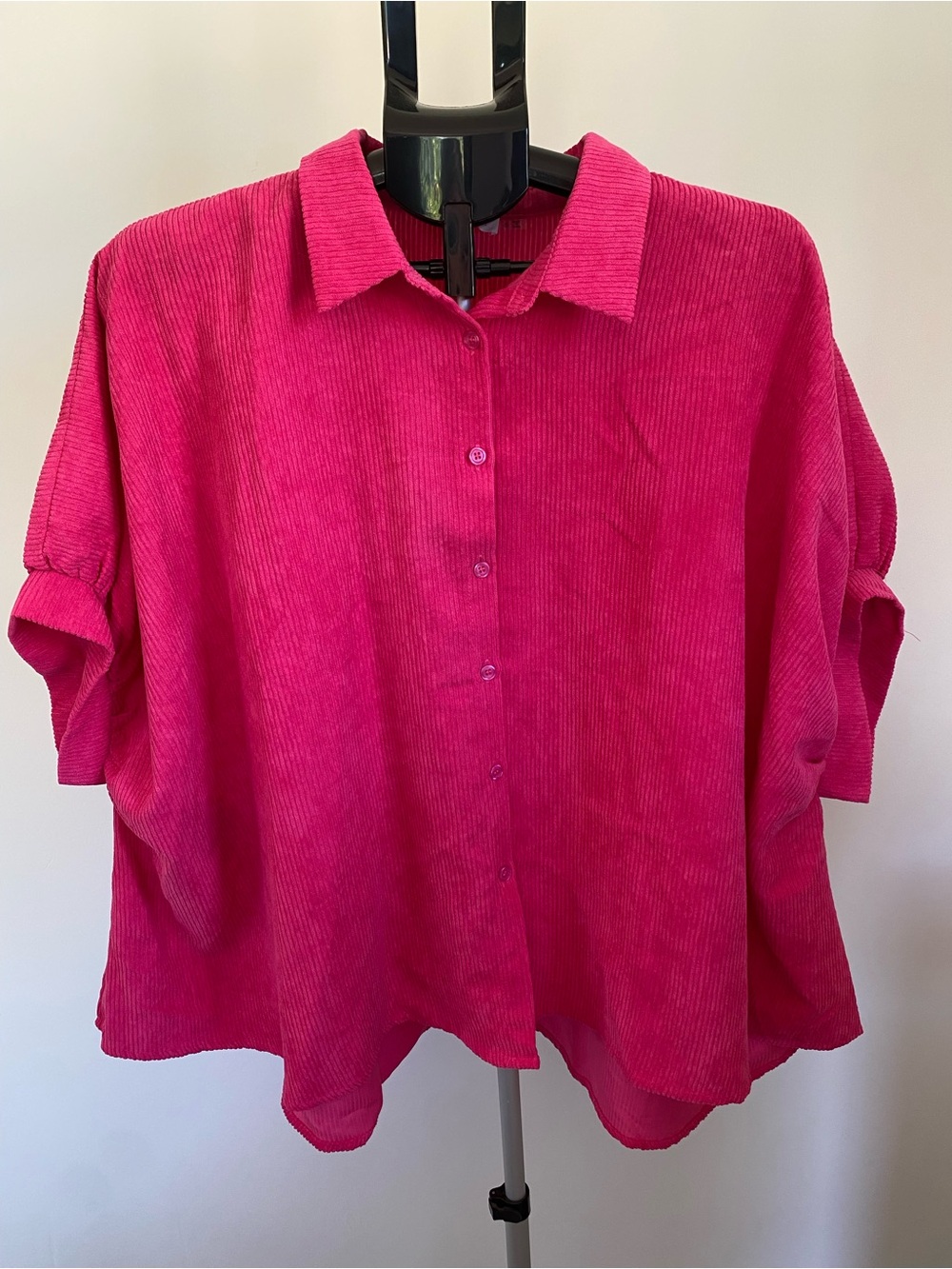 Day + Moon Hot Pink Ribbed Textured Button Front Top Small Oversized